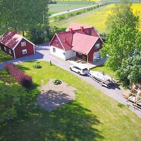 Eget Hus Med Bra Laege Och Toppstandard Linköping Exteriér fotografie