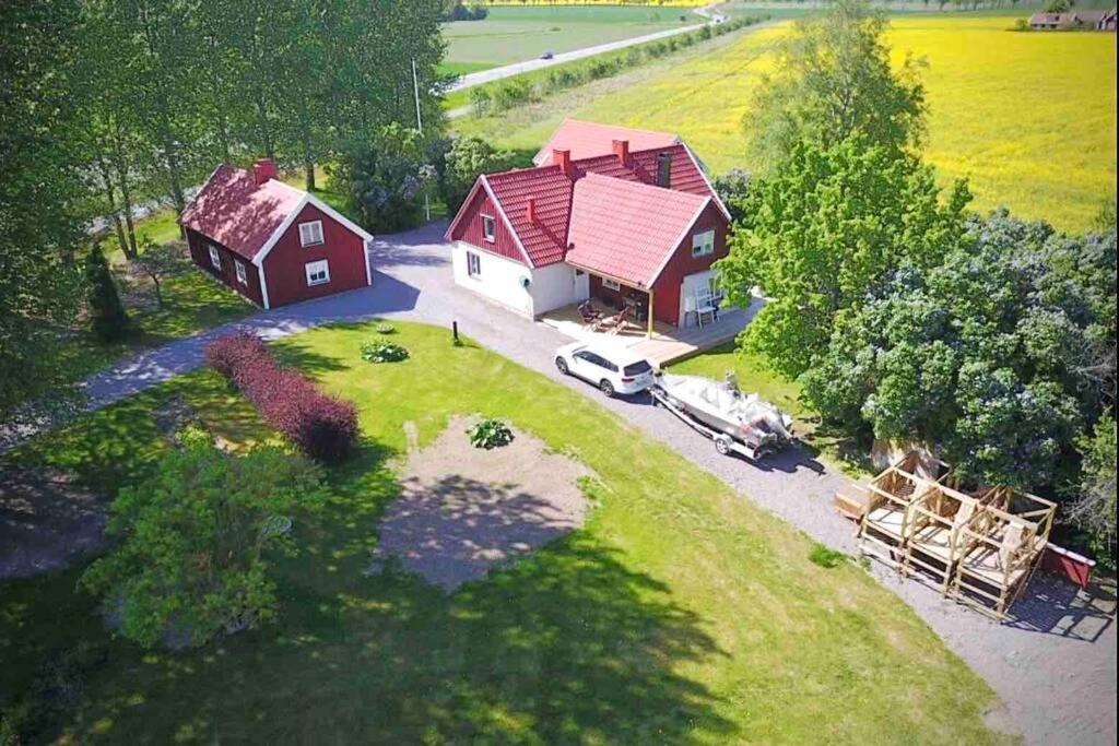 Eget Hus Med Bra Laege Och Toppstandard Linköping Exteriér fotografie