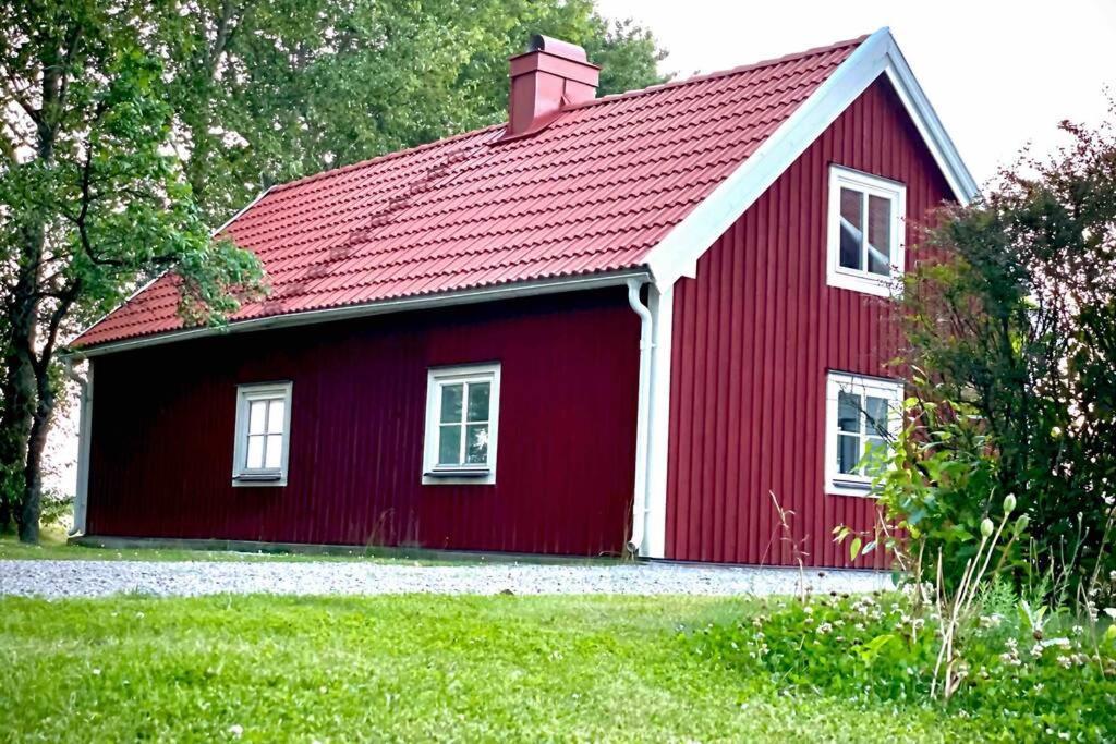 Eget Hus Med Bra Laege Och Toppstandard Linköping Exteriér fotografie