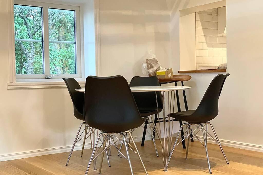 Eget Hus Med Bra Laege Och Toppstandard Linköping Exteriér fotografie